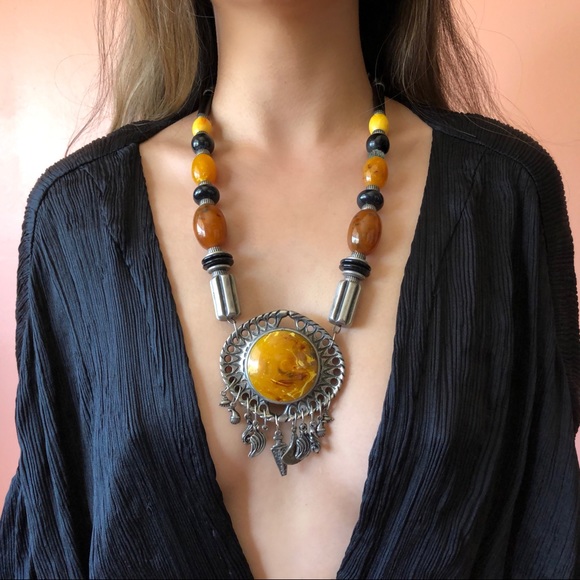 Vintage Jewelry - Vintage Antique Tibetan Carnelian Amber Necklace